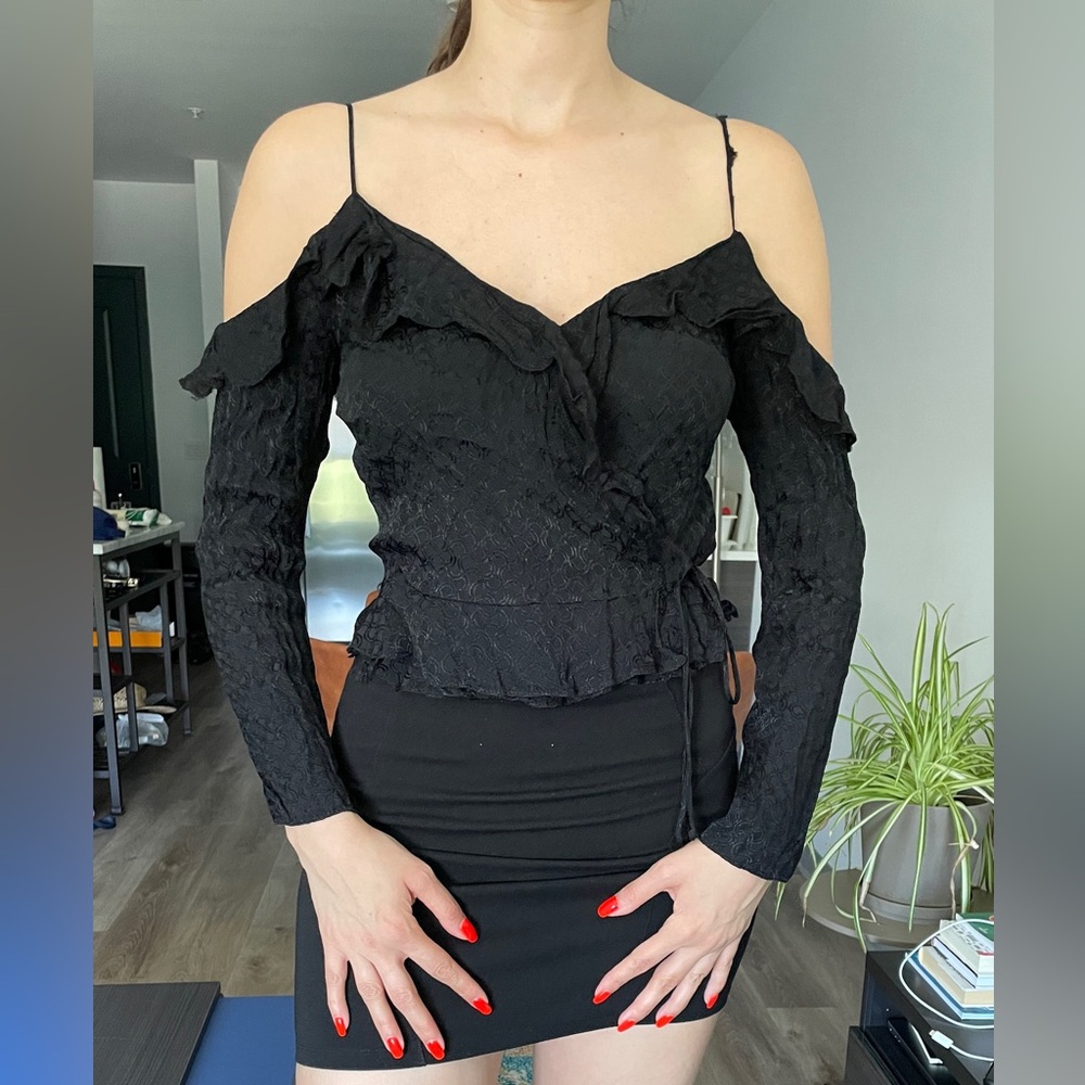 Black Open Shoulder Top